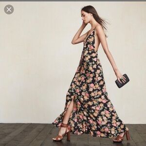 Reformation Eloise Vine floral maxi dress size S beautiful and sexy